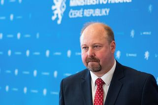 Tejc chce pro exekutorku statisícovou pokutu za nezastavování exekucí - Seznam Zprávy